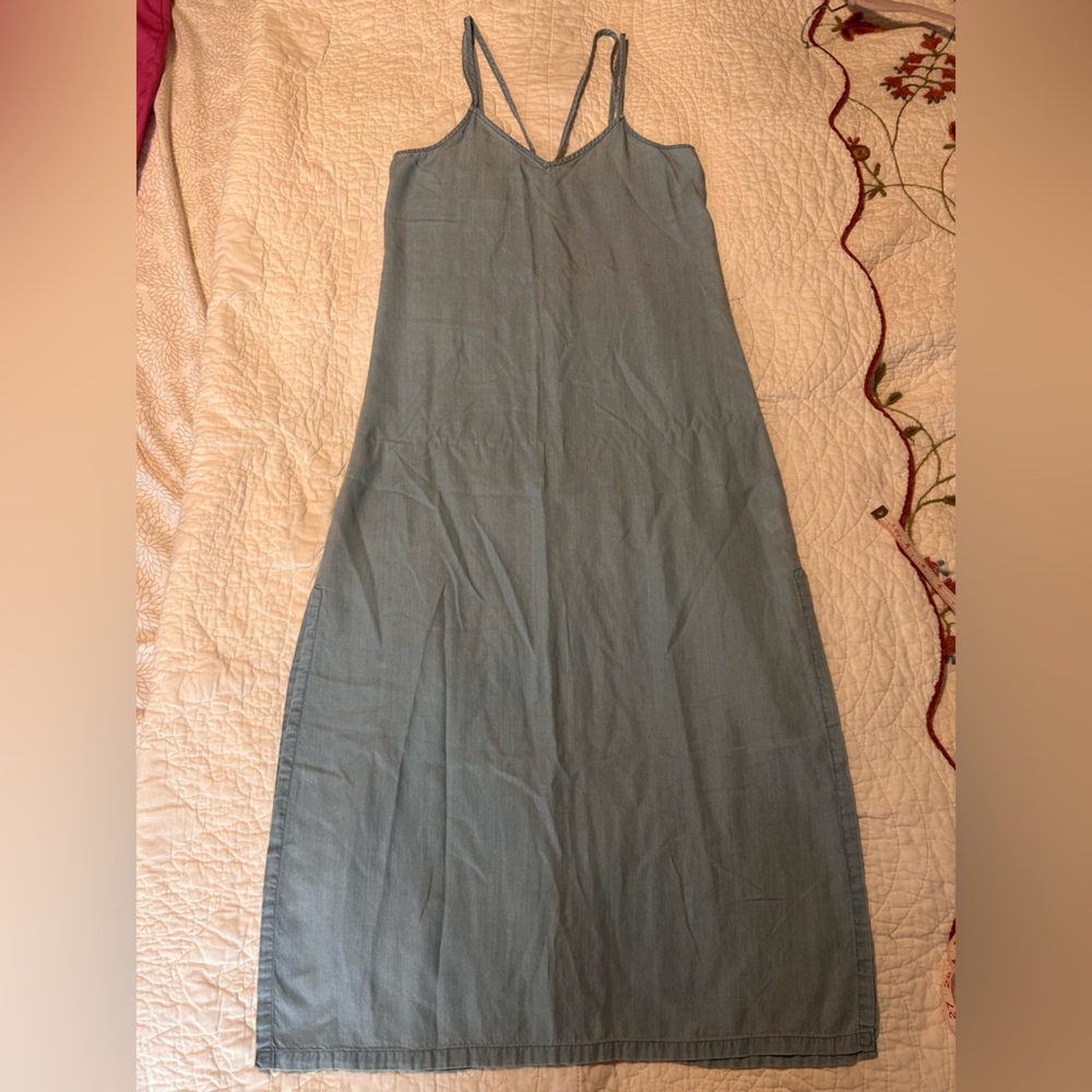 Arie Chambray midi dress